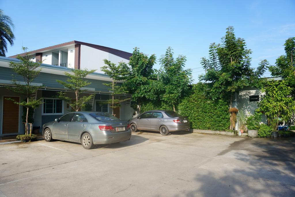 The Rhea Hotel Udon Thani Exterior photo